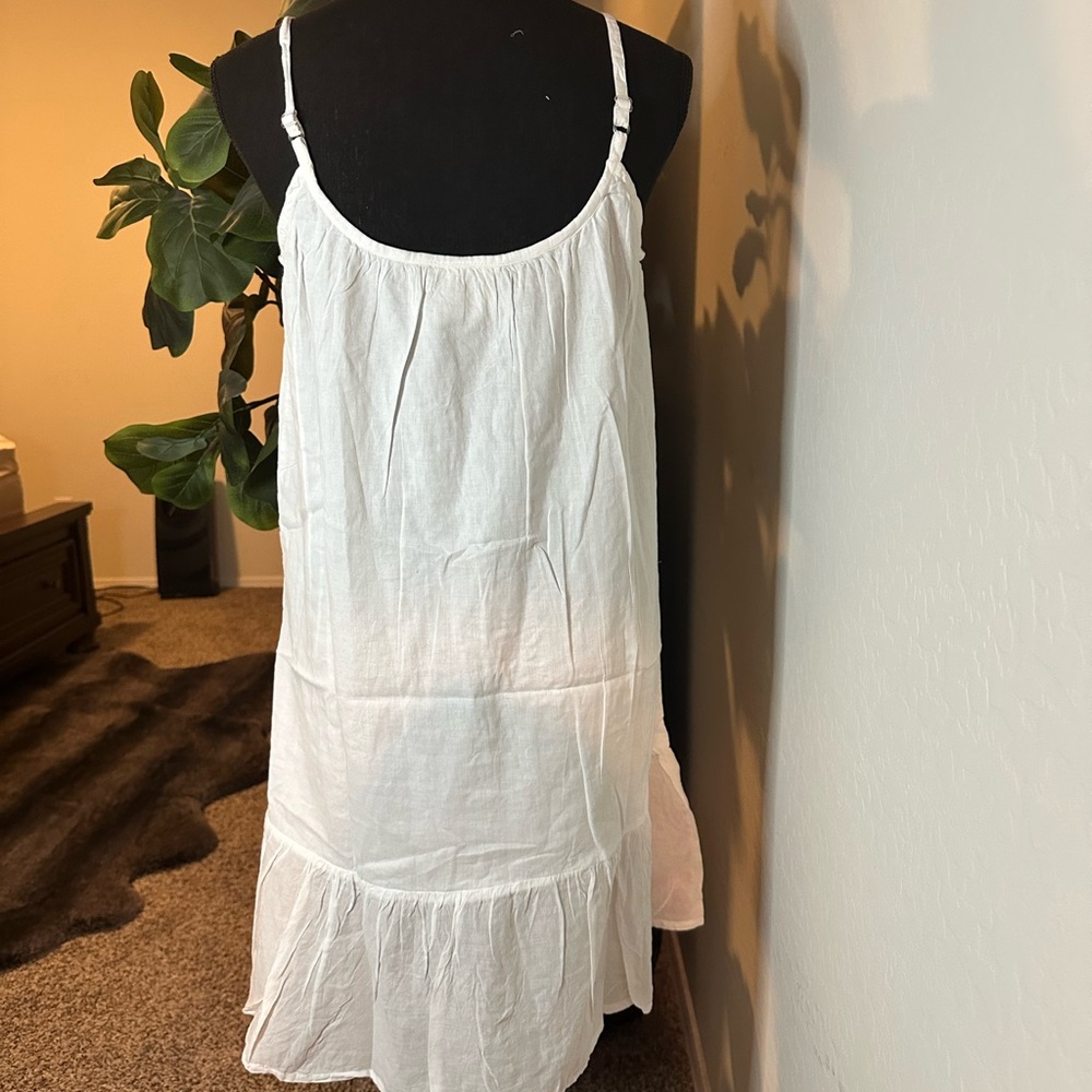 BOHO White and Red Embroidered Mini Dress - Picture 4 of 14